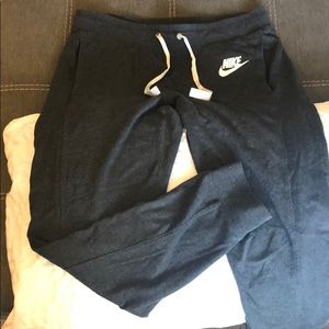 Nike sweatpants jogger